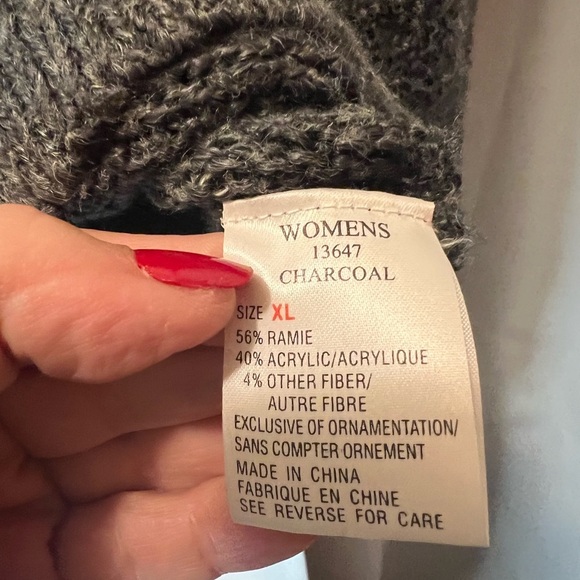 Vintage women’s Woolrich Zip neck Sweater size xl - Picture 9 of 9